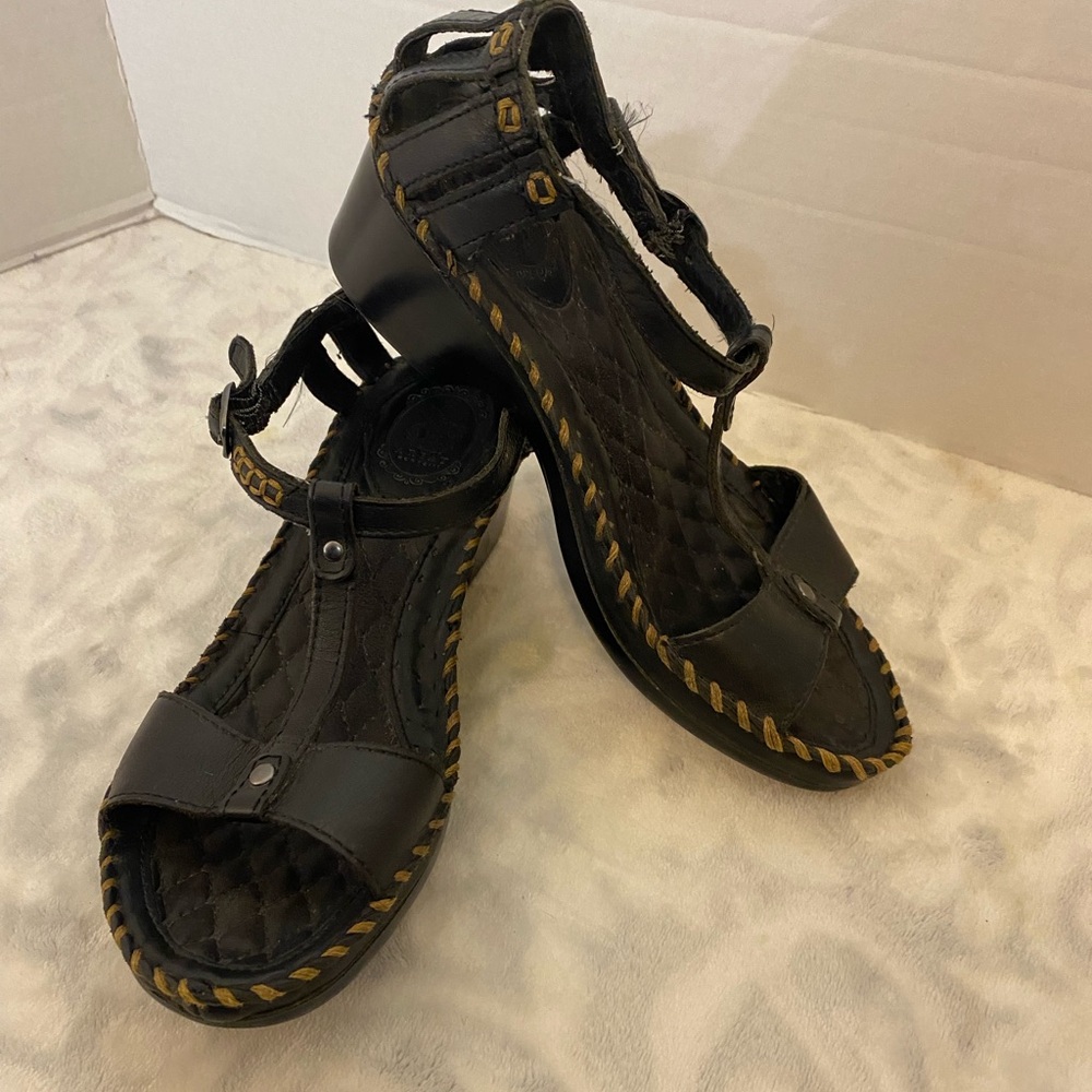 Ariat Black Leather Wedge Weaved Slingback Sandals Open Toe Size 7.